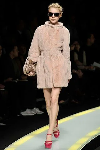 Look 24